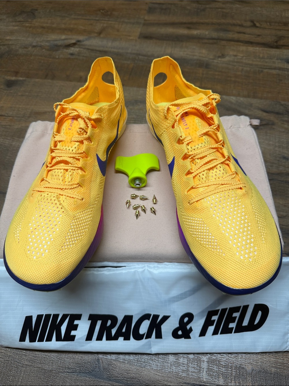 Nike ZoomX Dragonfly 2 “Track and Field”Distance Spikes